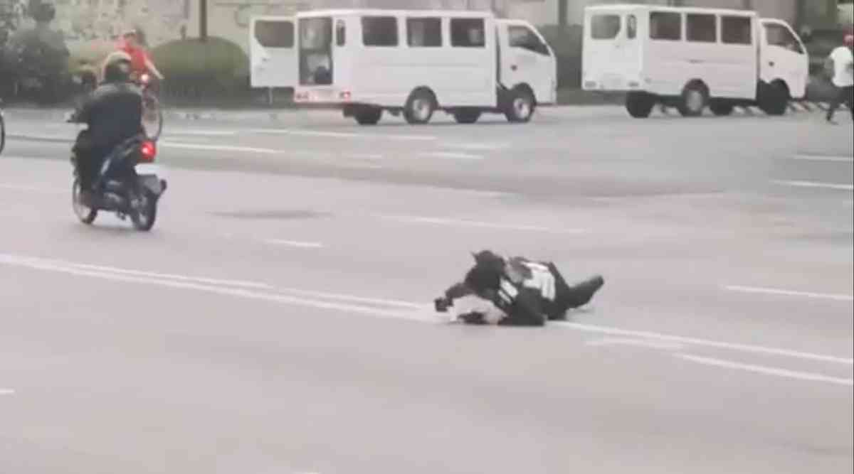 Lady enforcer, cyclist hurt after being hit by motor rider who attempted to escape on EDSA Busway