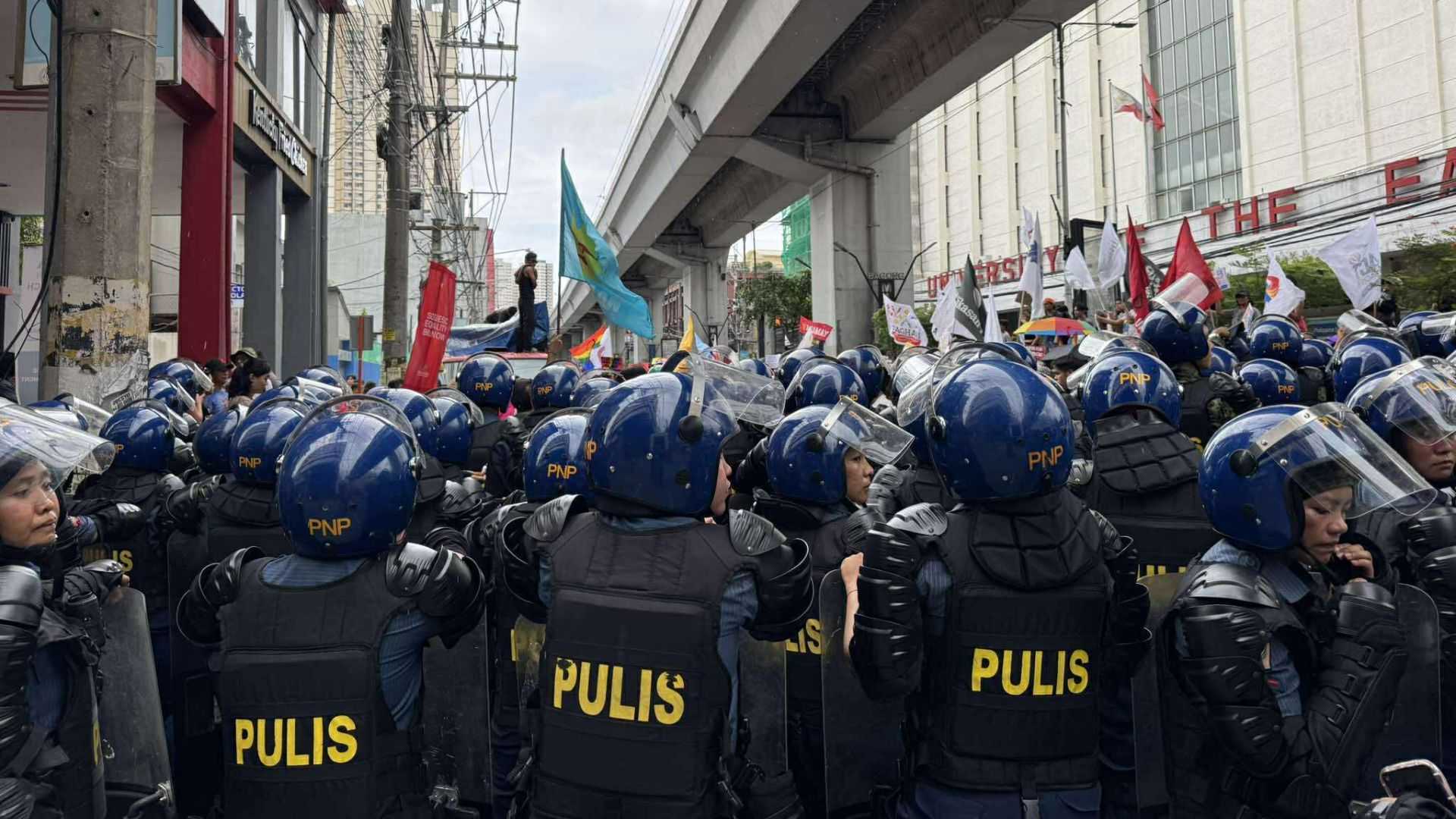 LGBTQ+ community protest disrupted as police barricade Mendiola Street