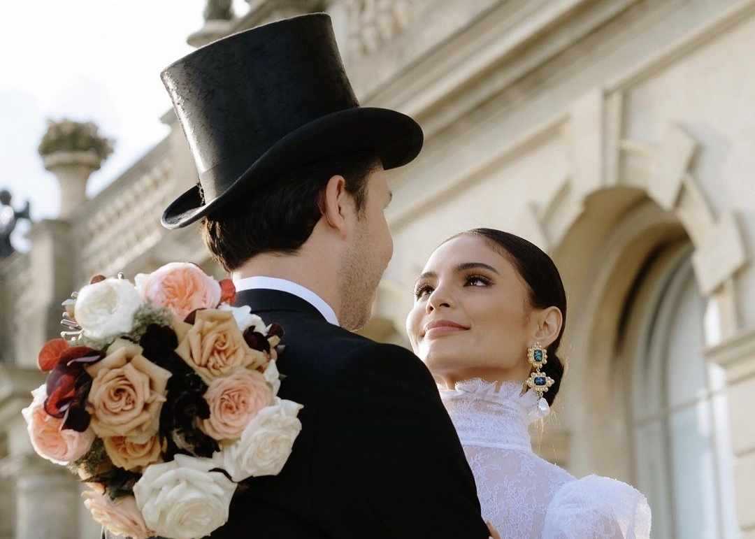 Lovi Poe ties knot with British partner Monty Blencowe