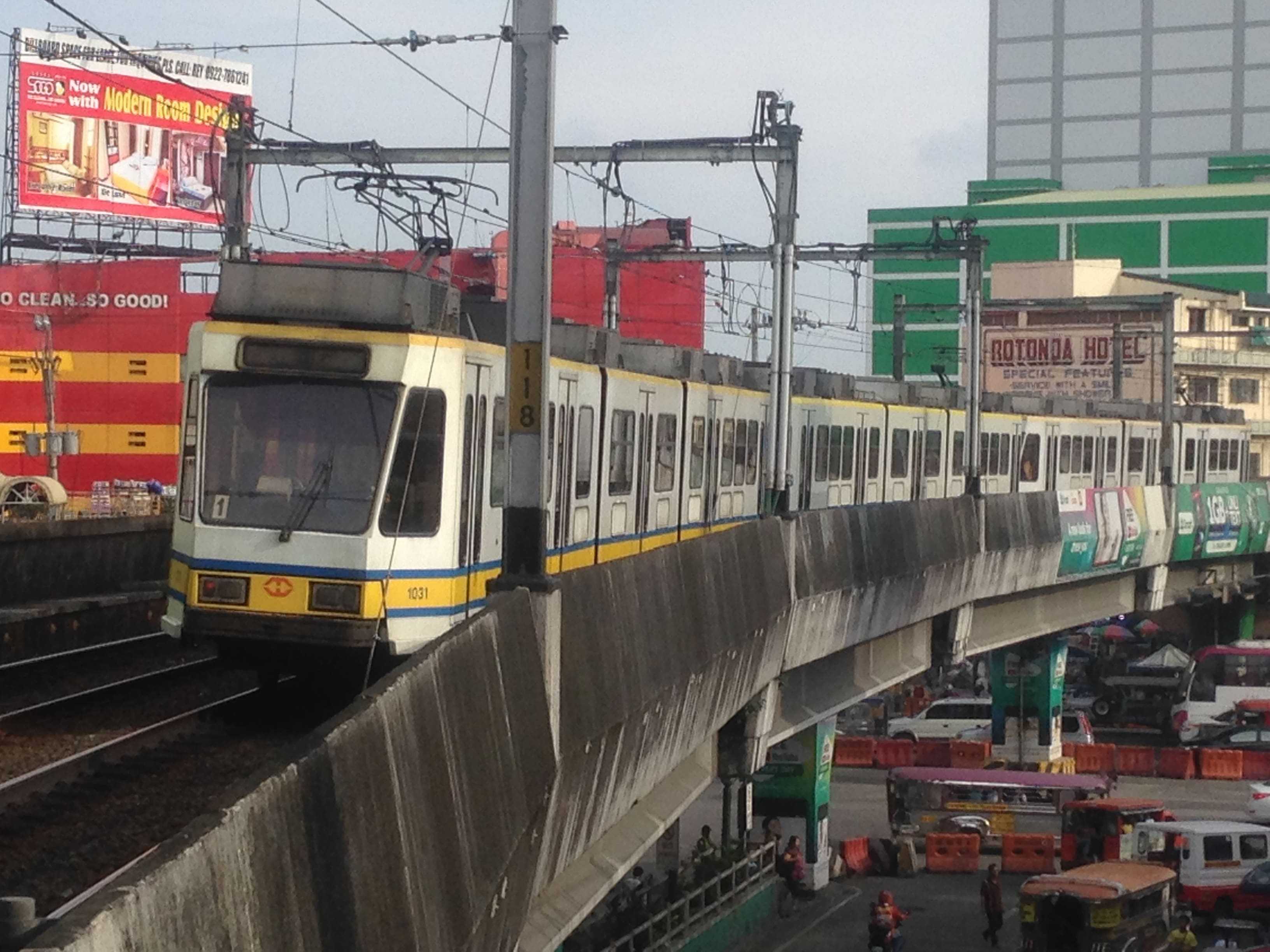 LRT-1 , LRT-2 to offer libreng sakay on Independence day