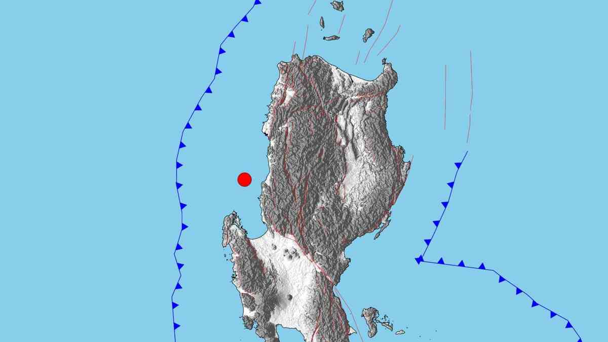 Magnitude 5.4 earthquake hits La Union