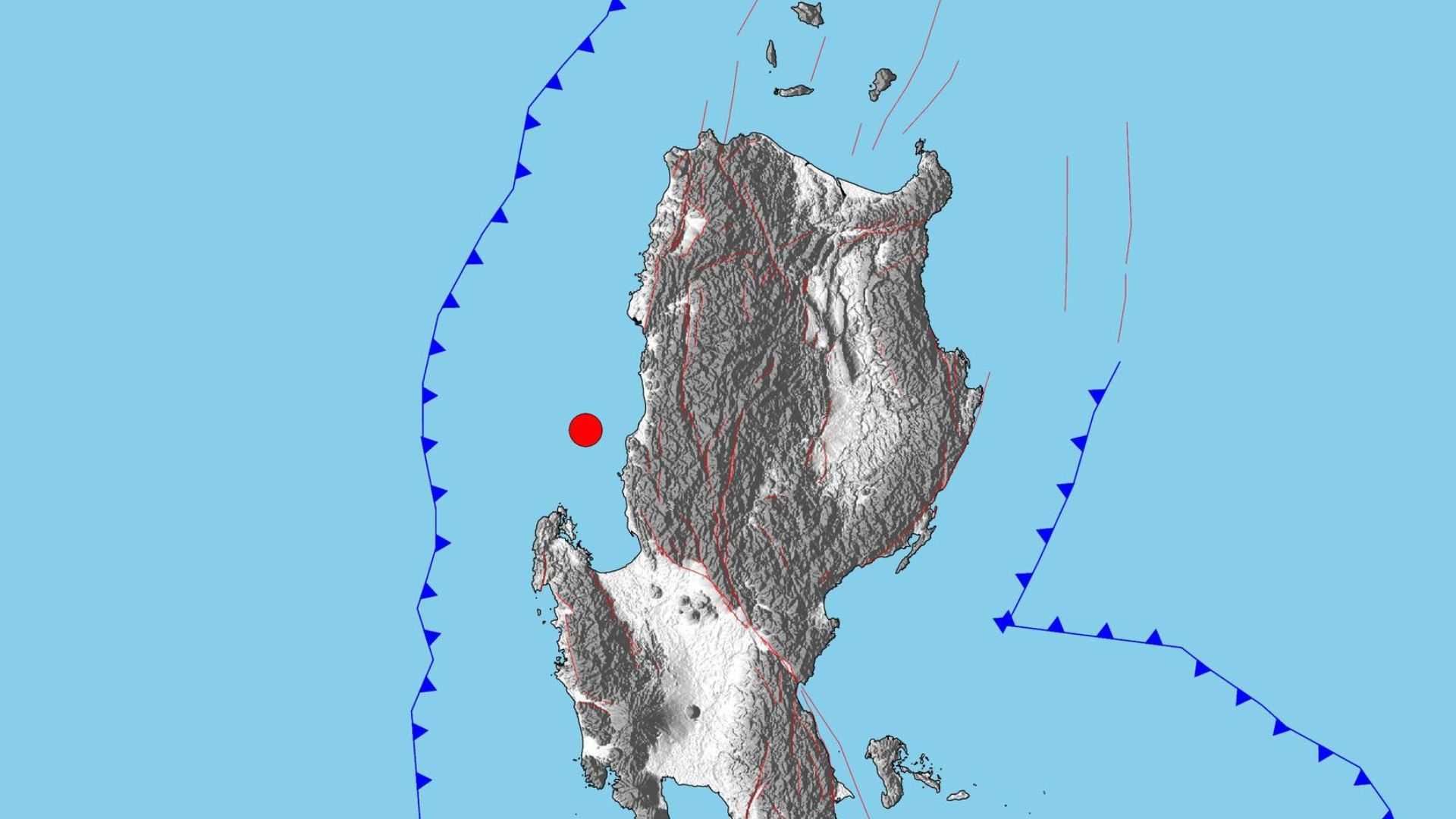 Magnitude 5.4 earthquake hits La Union