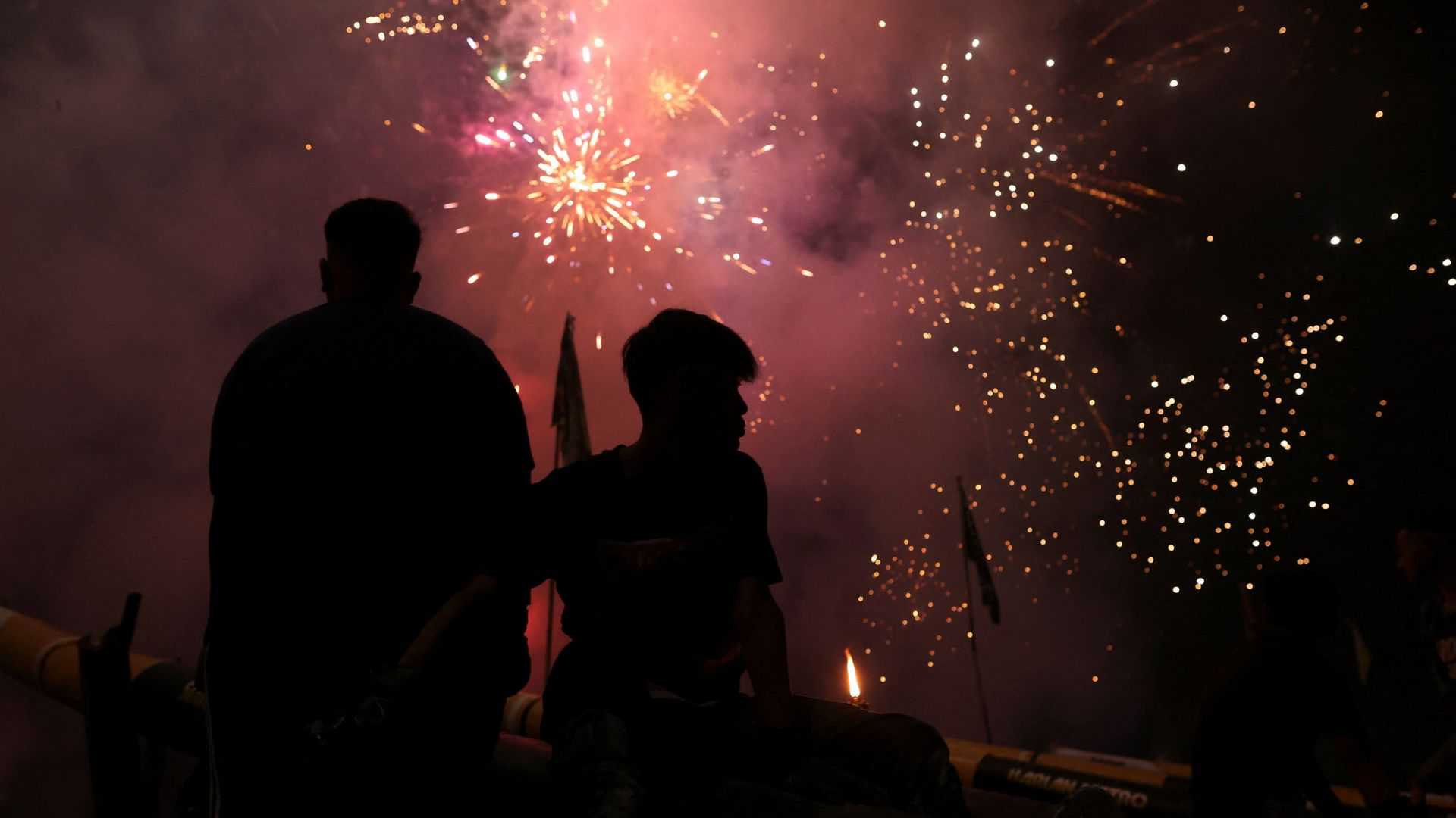 Malaysian cannon firing tradition heralds start of Eid al-Fitr