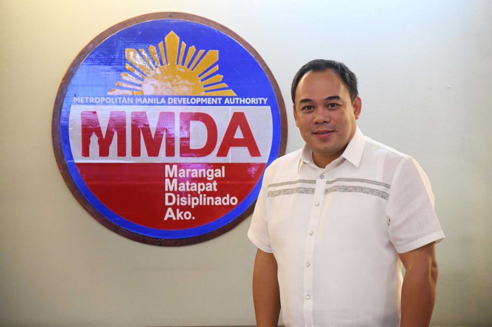 MMDA acting chair Carlo Dimayuga contracts COVID-19