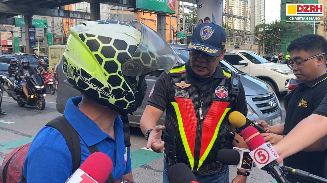 MMDA penalizes MMDA personnel for using EDSA Bus Carousel lane