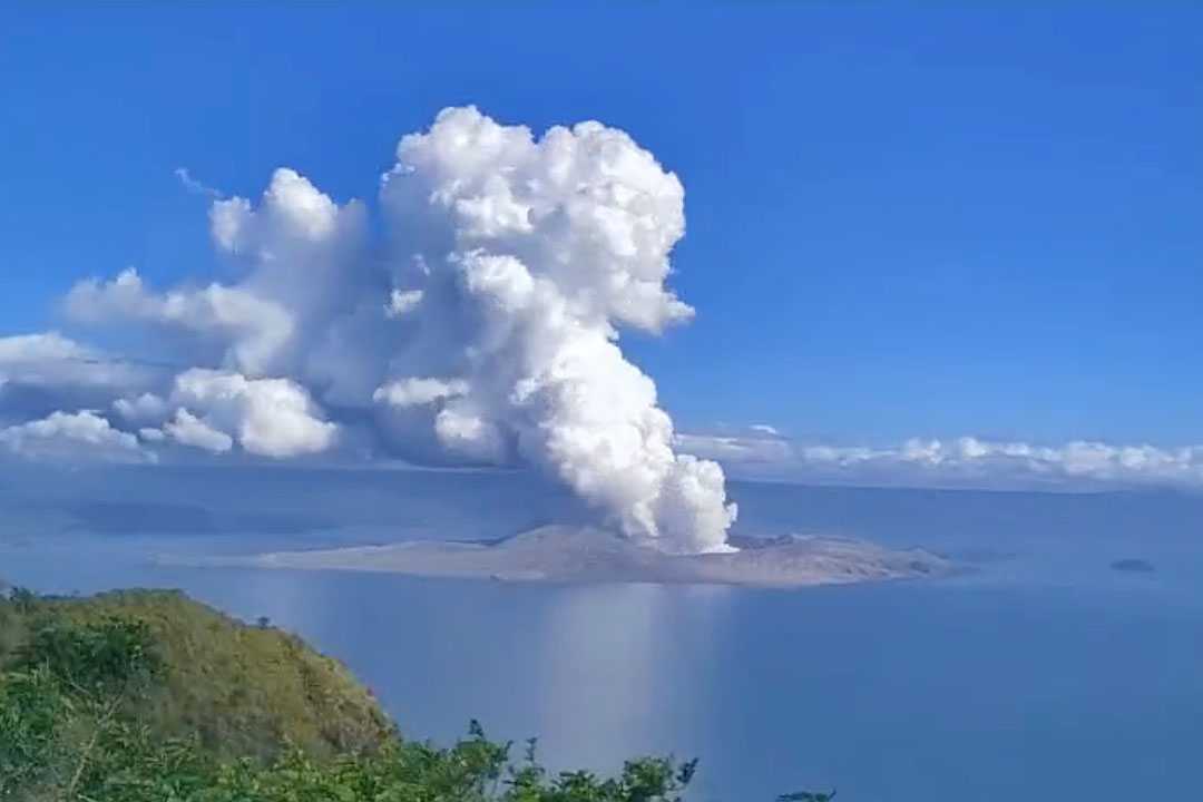 More volcanic earthquakes have been reported at Taal—PHILVOCS