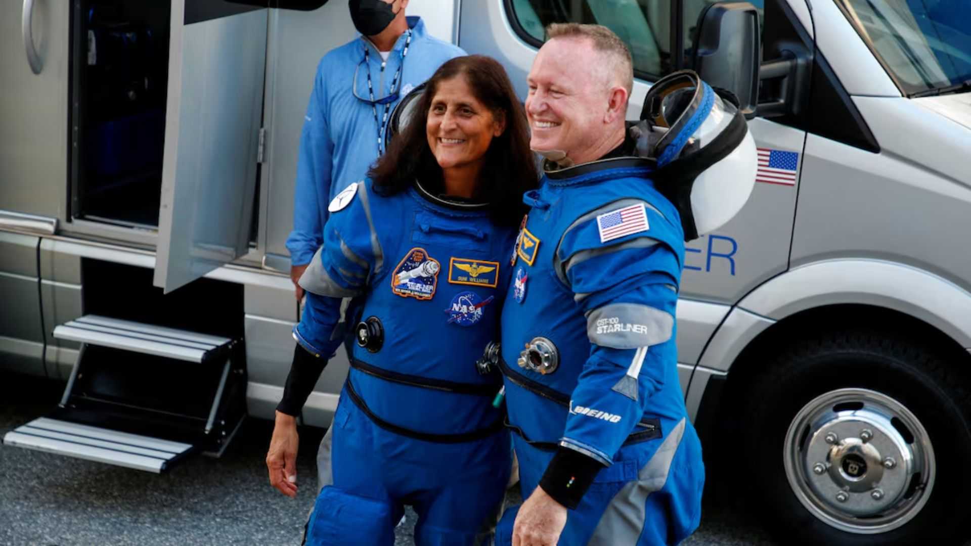 NASA-SpaceX capsule switch poised to bring Starliner astronauts home days sooner