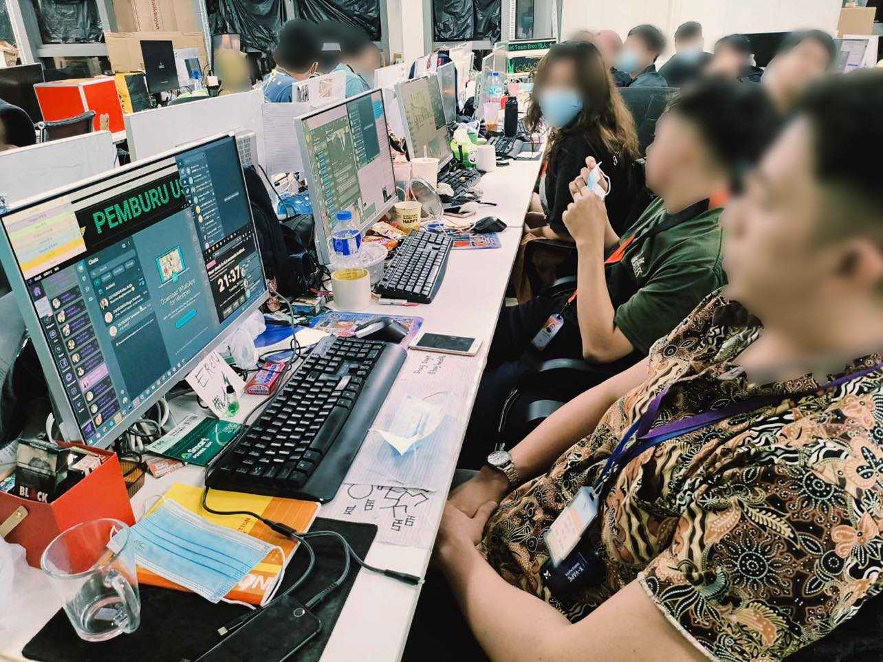 NCRPO, ACG raid POGO hub in Manila, nabs foreign nationals