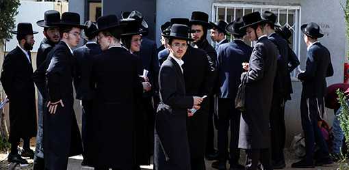 Netanyahu asks Israeli court to defer deadline on conscription controversy