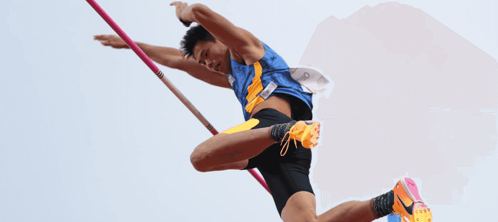 Obiena now world's no. 2 in men's pole vault