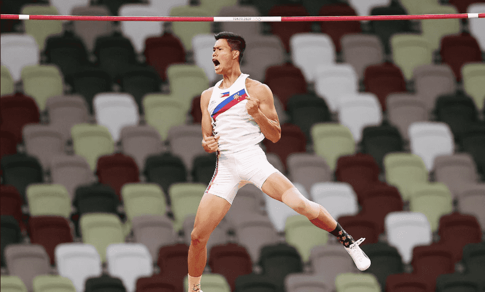 Obiena aims for Olympic success after clearing 6-meter mark