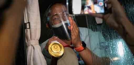 Olympic gold medalist Hidilyn Diaz, makakatanggap ng house and lot at Php3M mula kay Prez Duterte