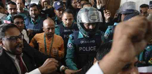 One killed in Bangladesh as Hindu protesters clash with police