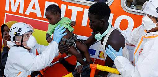 Over one thousand migrants reach Spain's Canary Islands in single day