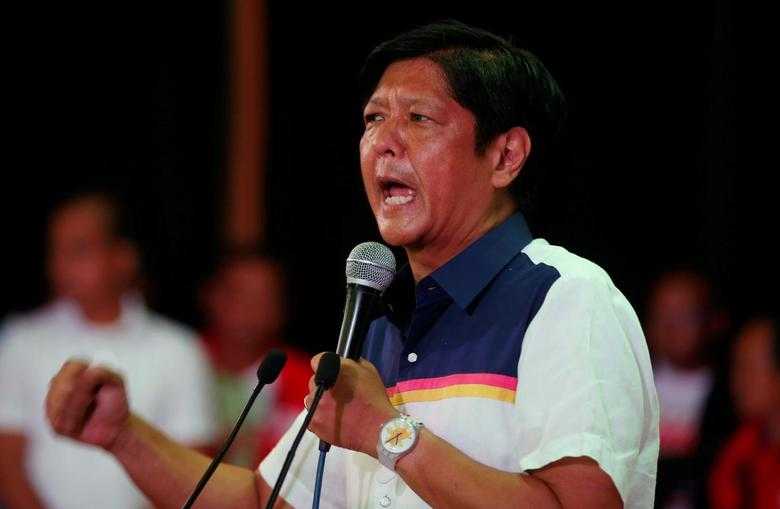 Oxford group confirms: Marcos received special diploma, not a degree