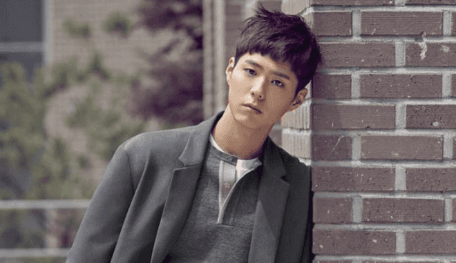 Park Bo Gum officially signs with THEBLACKLABEL