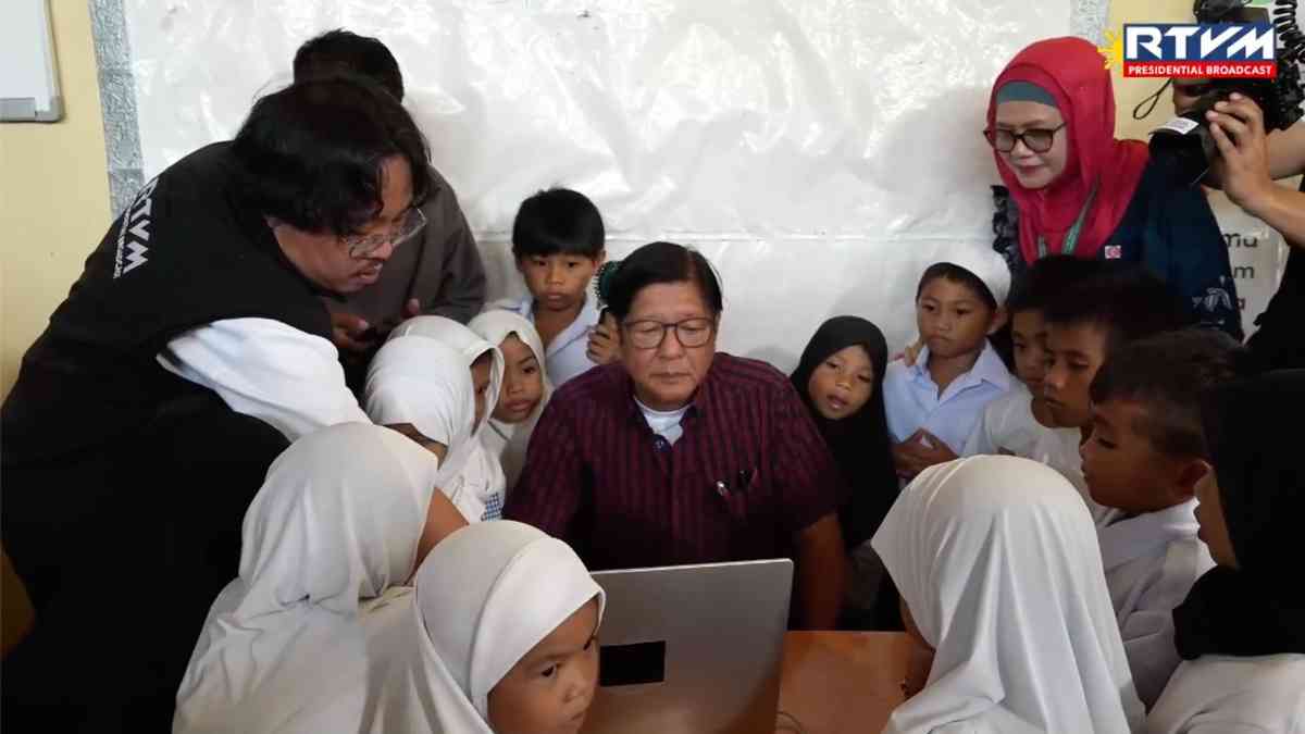 PBBM donates 5 Starlink internet units to some schools in Marawi City