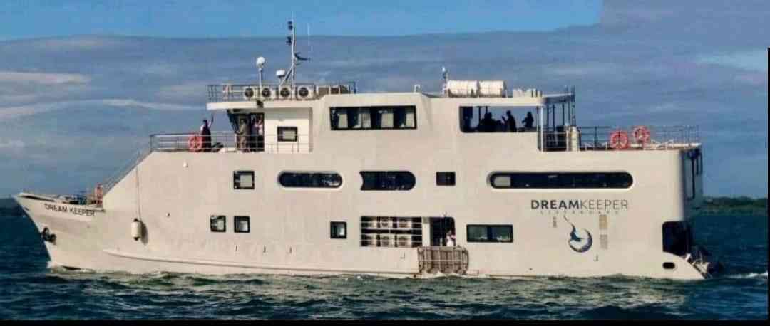 PCG shifts search for 4 missing passengers in sunken yacht