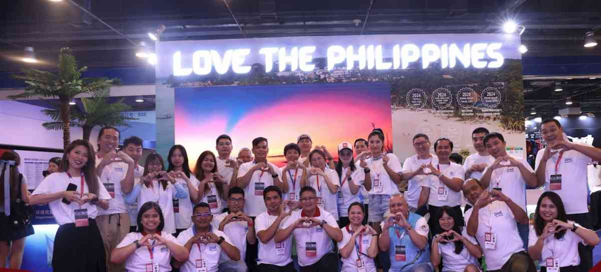PH bags “Island Charm” Award in Diving Resort and Travel Show Expo in Beijing