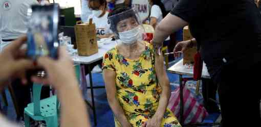 PH suspends use of AstraZeneca vaccine for those below 60 years old