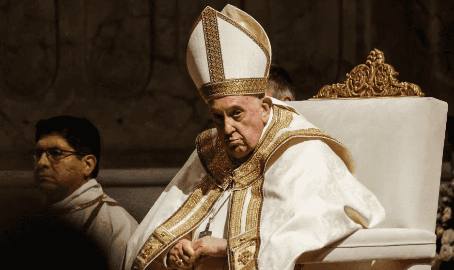 Pope Francis, back from illness, expected for Easter Mass