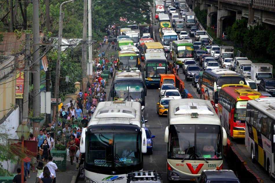 Provincial buses allowed to ply EDSA route from Dec. 24 to Jan. 2