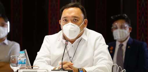 'Tao lamang' Roque apologizes over emotional outburst vs doctors during IATF meeting