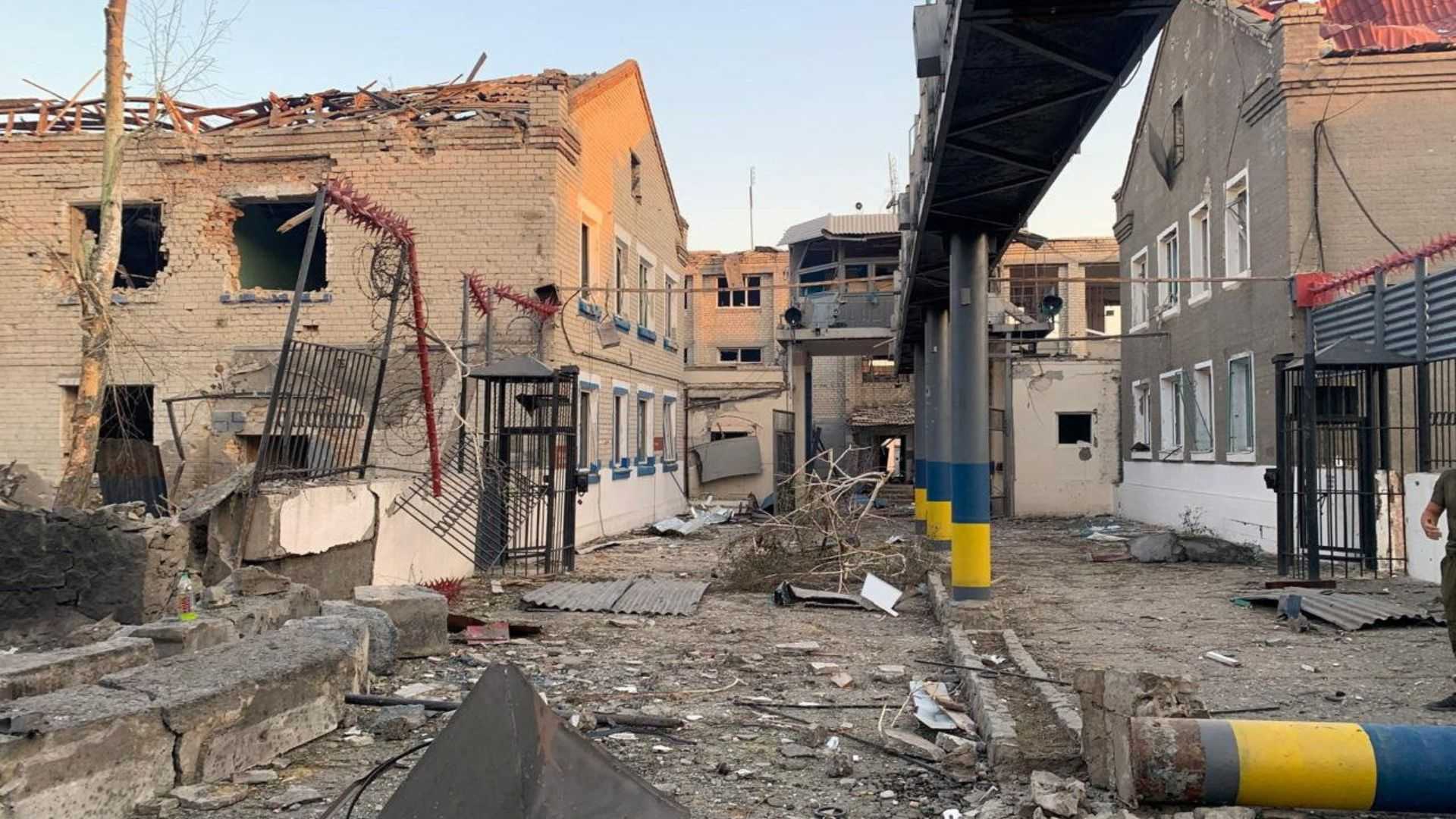 Russian strikes on penal colony in Zaporizhzhia kill 16, Ukraine says