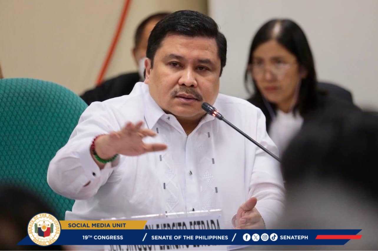 'Huwag mo pakiaalaman yung kaso ko' Jinggoy Estrada trades barbs with ex-PDEA agent