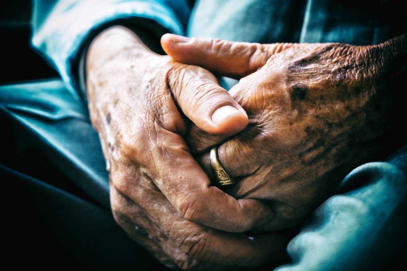 Sen. Ping Lacson files ‘Parents Welfare Act,’ seeks to criminalize parent abandonment