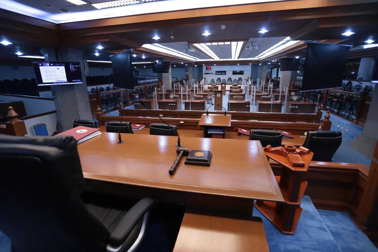 Senators seek to amend economic provisions under PH 1987 Constitution