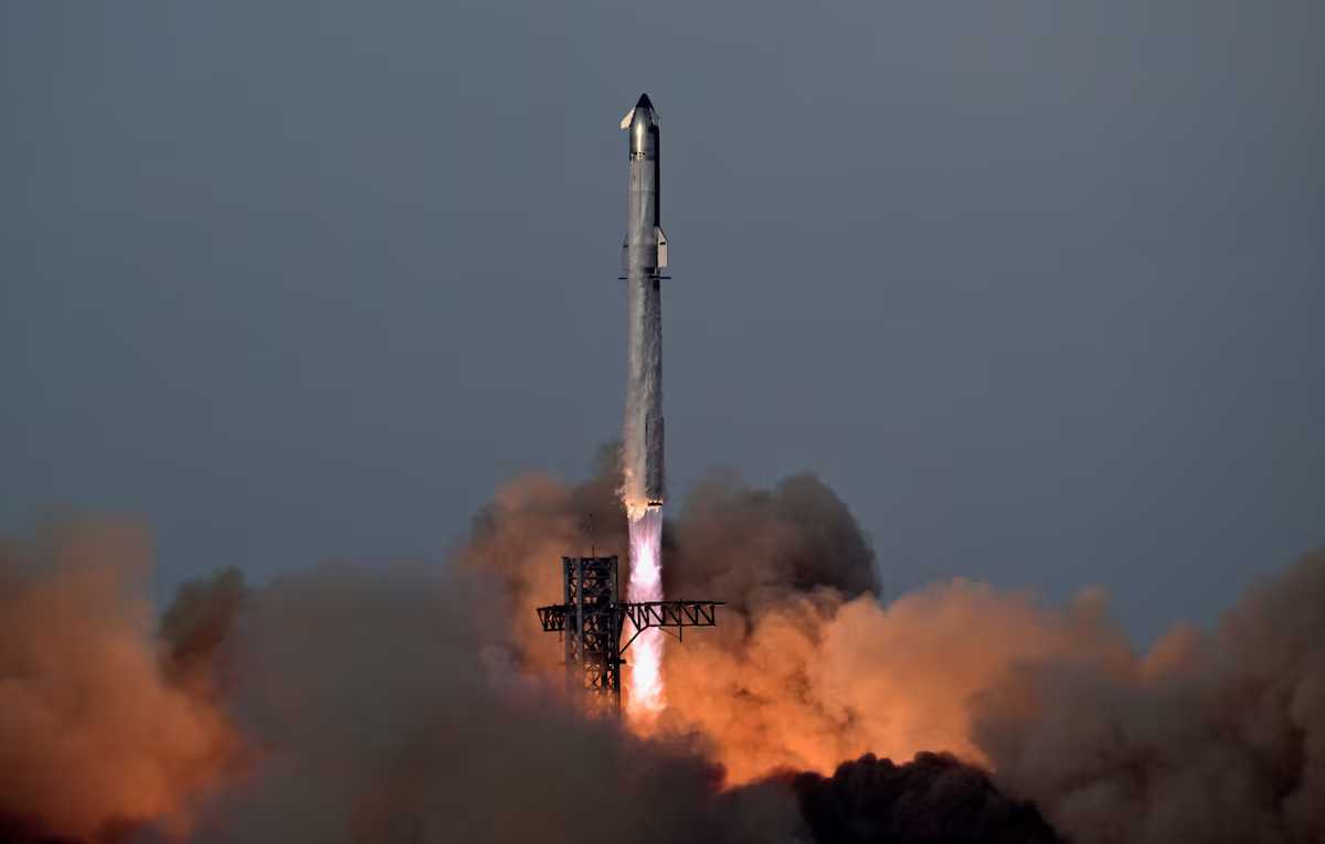 SpaceX's Starship passes development rut, deploys first mock satellites