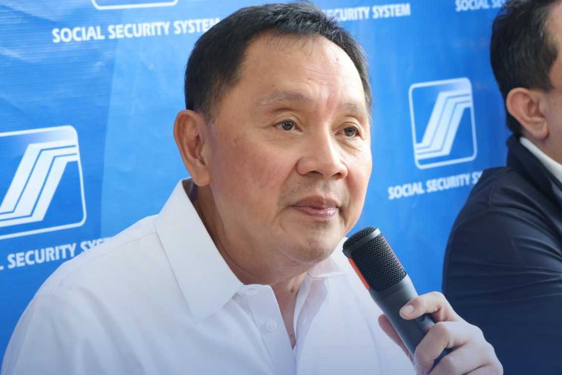 SSS Chief resigns to run as partylist representative
