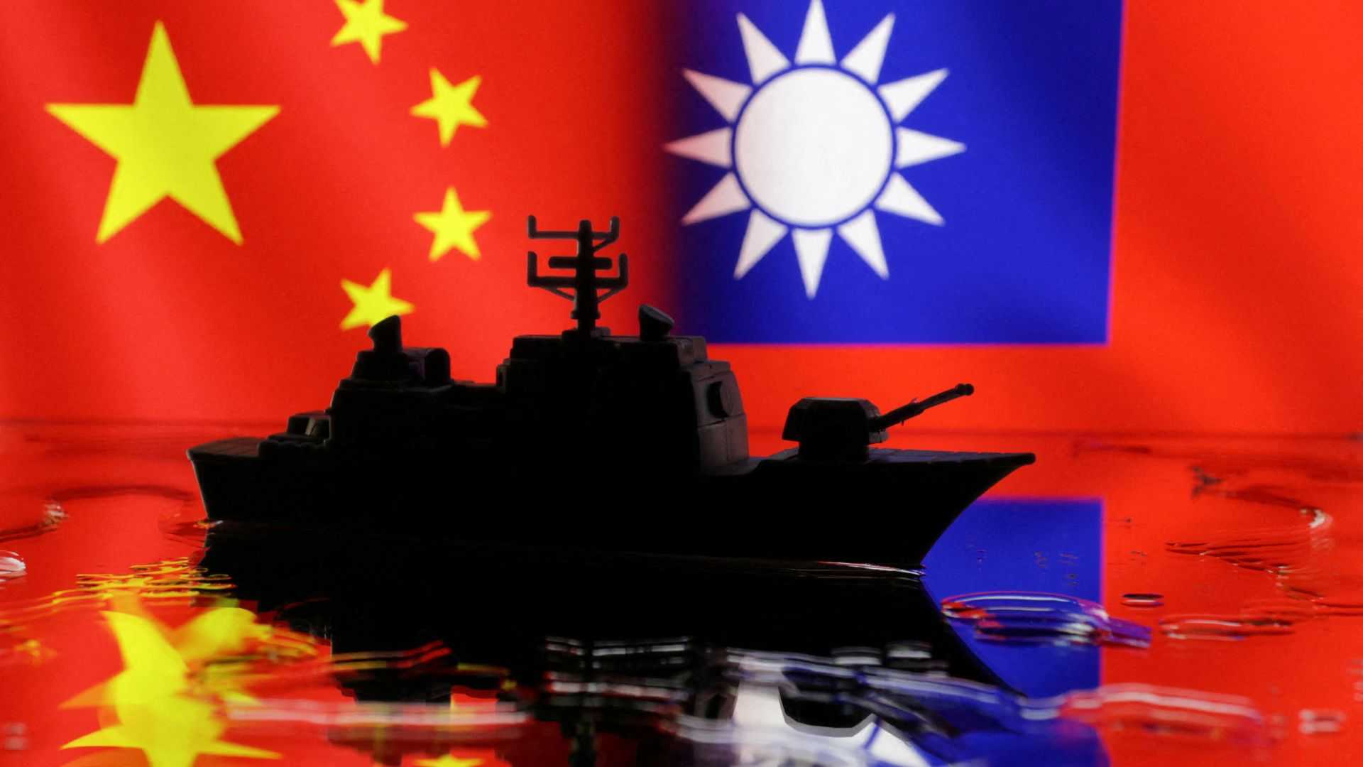 Taiwan reports near doubling of Chinese warships nearby