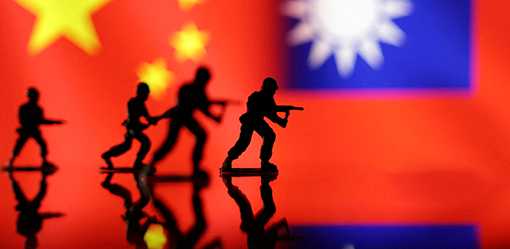Taiwan says Chinese movements 'abnormal', flags amphibious drills