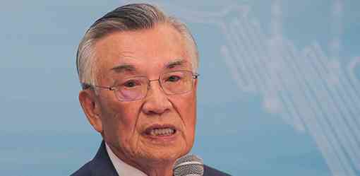 Taiwan's APEC representative says no handshake or dialogue with China's Xi, only wave