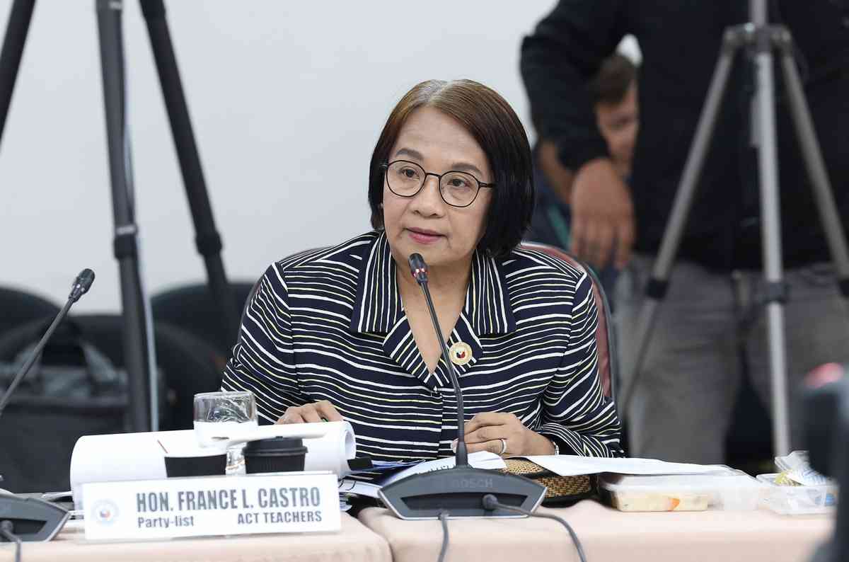 Teachers group calls for VP Sara’s impeachment amid corruption allegations