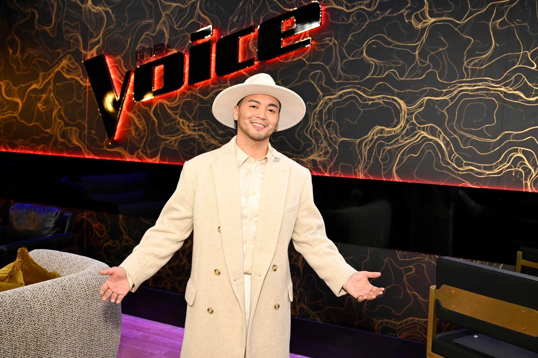 'The Voice' USA contender Sofronio Vasquez advances into top 5