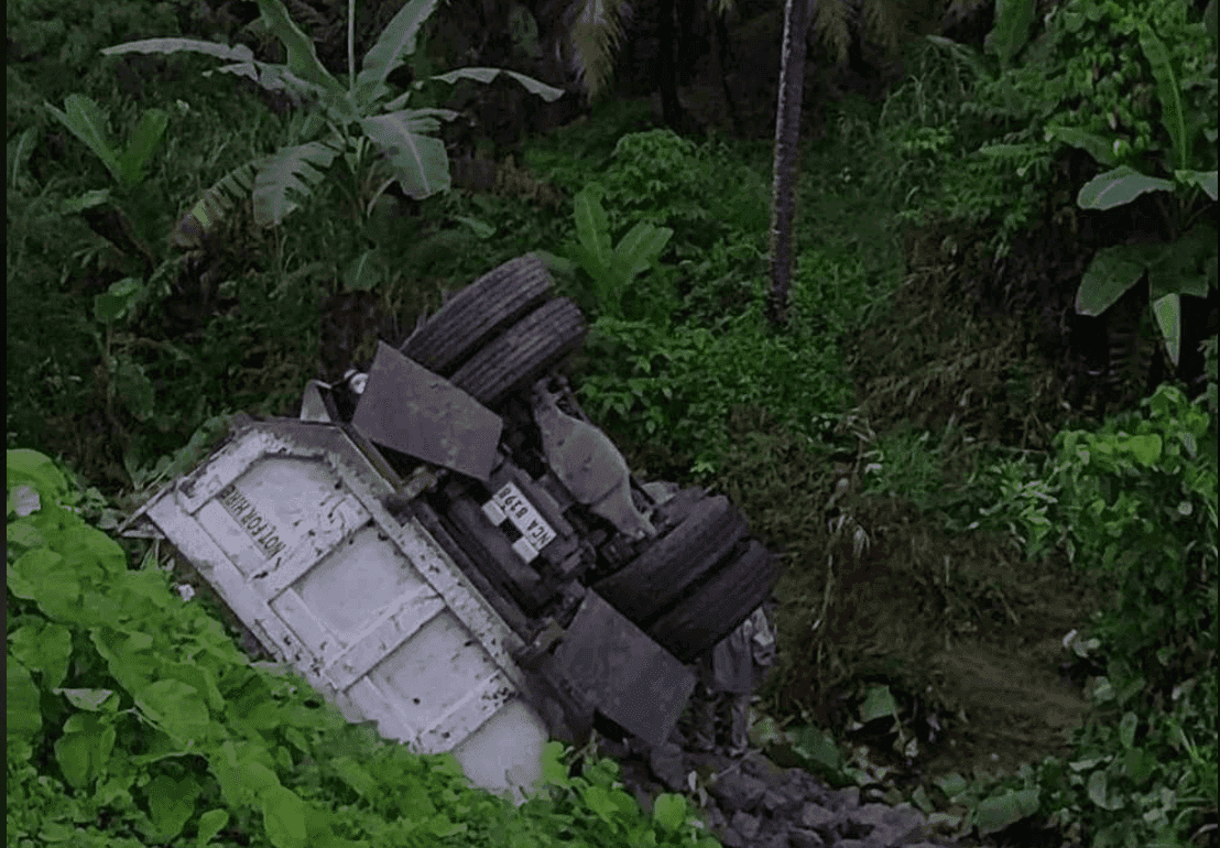 Truck overturns after falling off steep road in Northern Samar; driver, helper injured