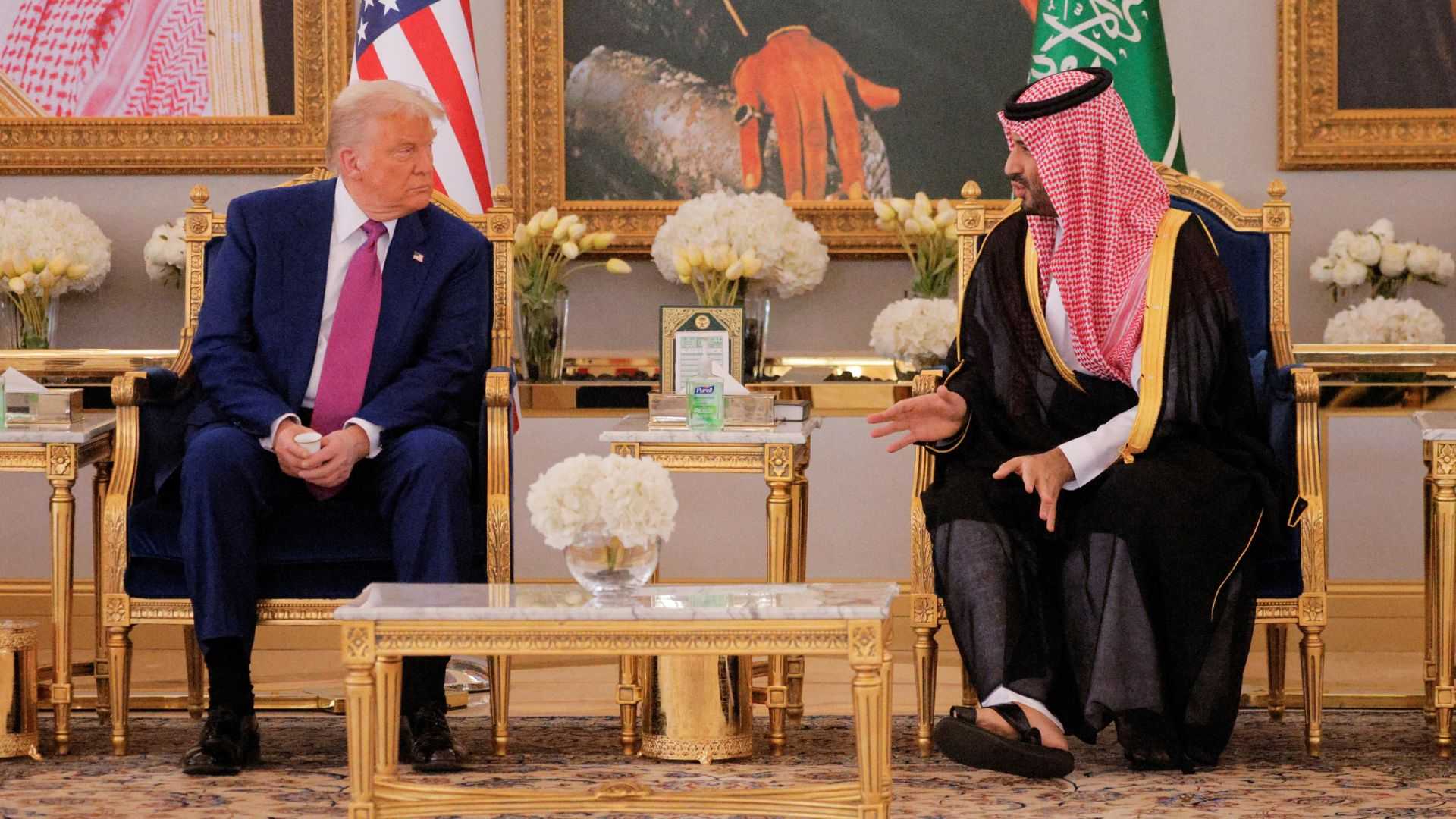 Trump says US to lift Syria sanctions, secures $600 billion Saudi deal