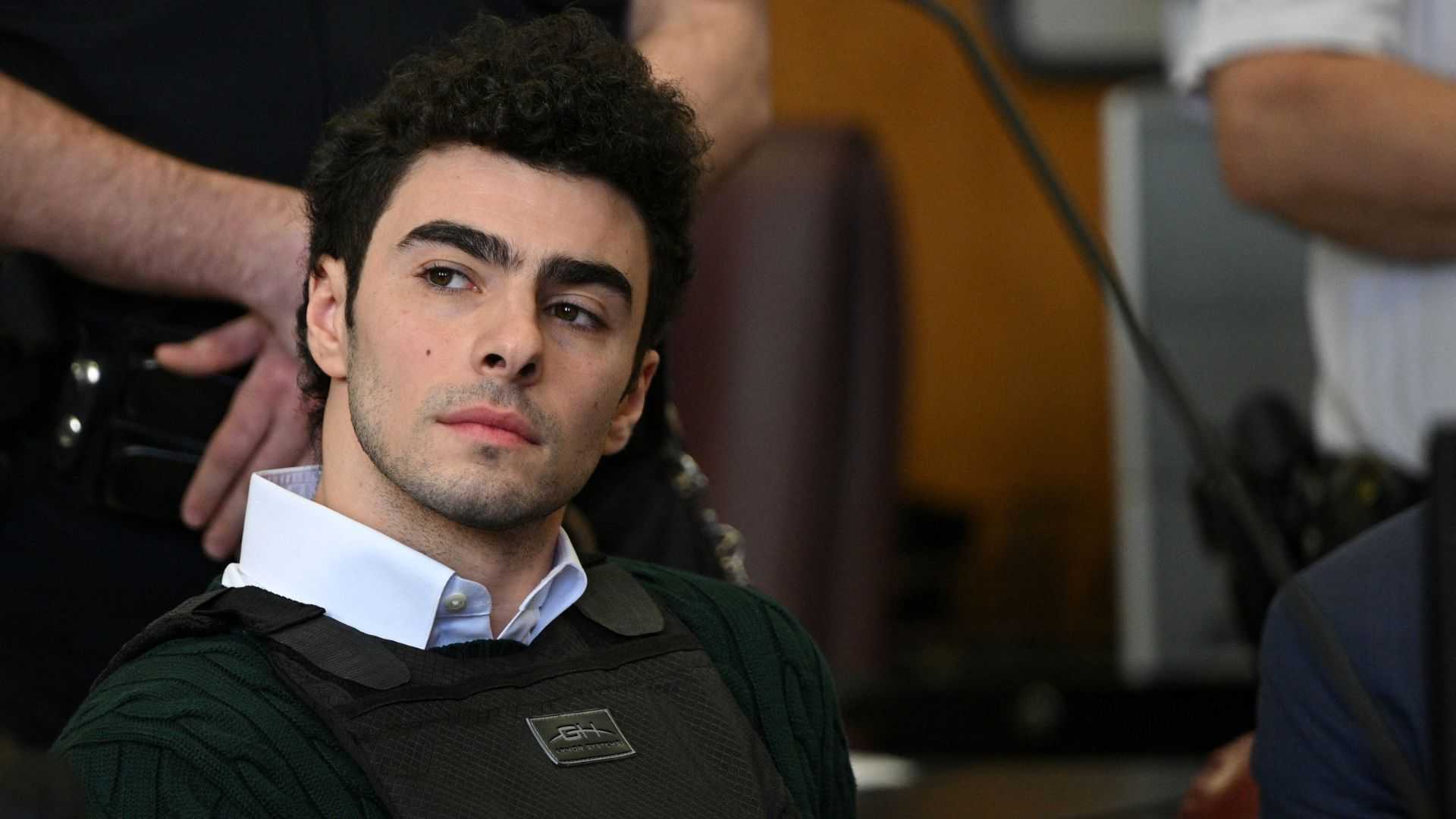 US prosecutors to seek death penalty for Luigi Mangione, Bondi says