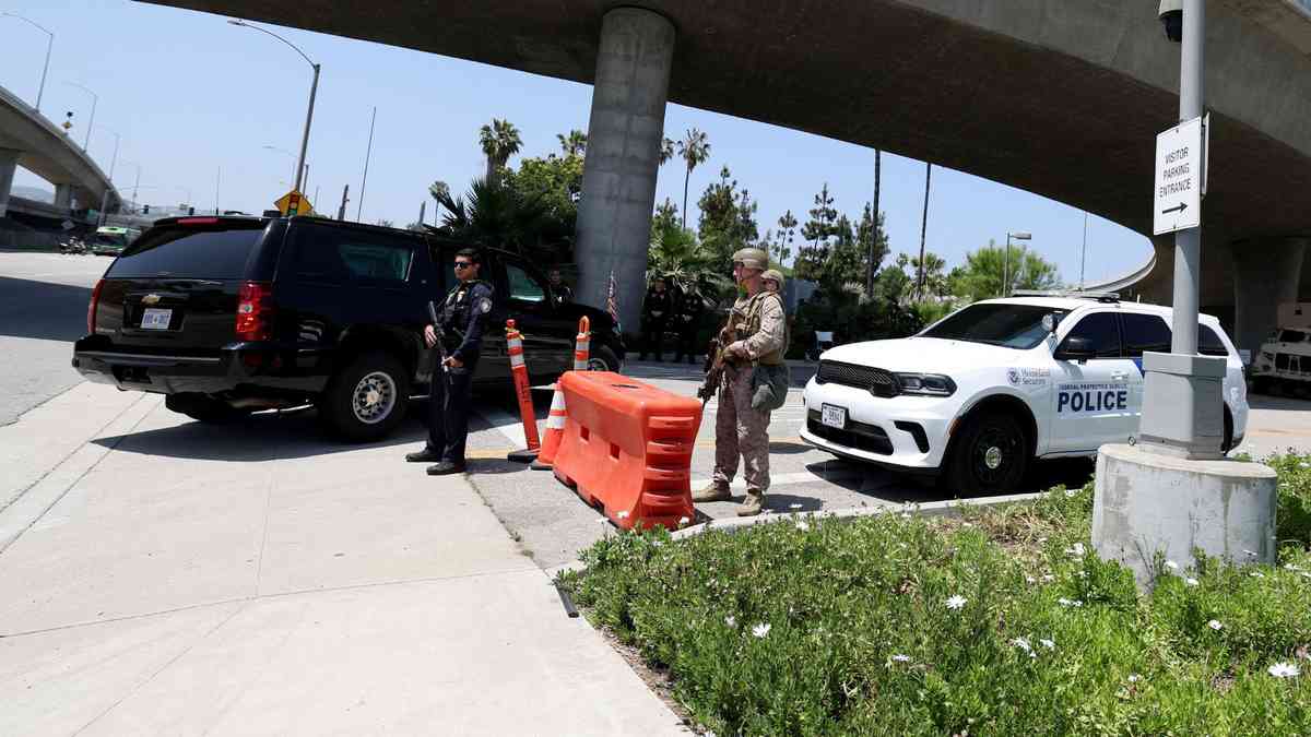 Vance, in Los Angeles, says troops need to stay, blasts Newsom over immigration