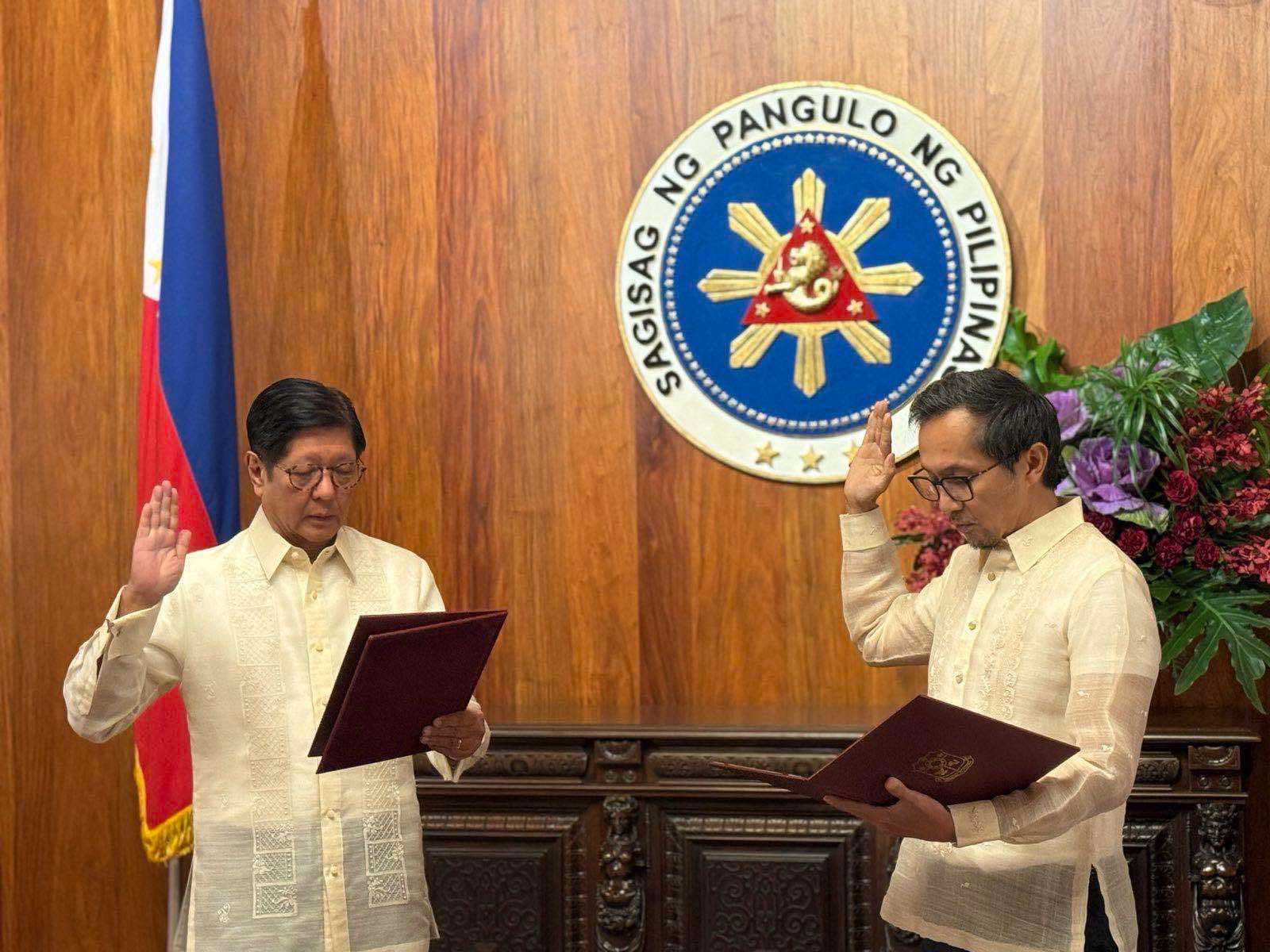 Vince Dizon takes oath as DPWH chief following Bonoan resignation