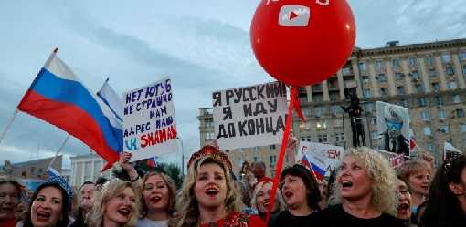 YouTube slowdown in Russia darkens freedom of speech outlook